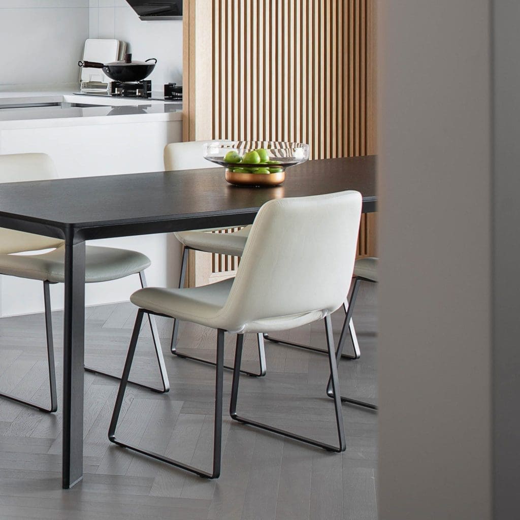 Waltz Plus Dining Chair