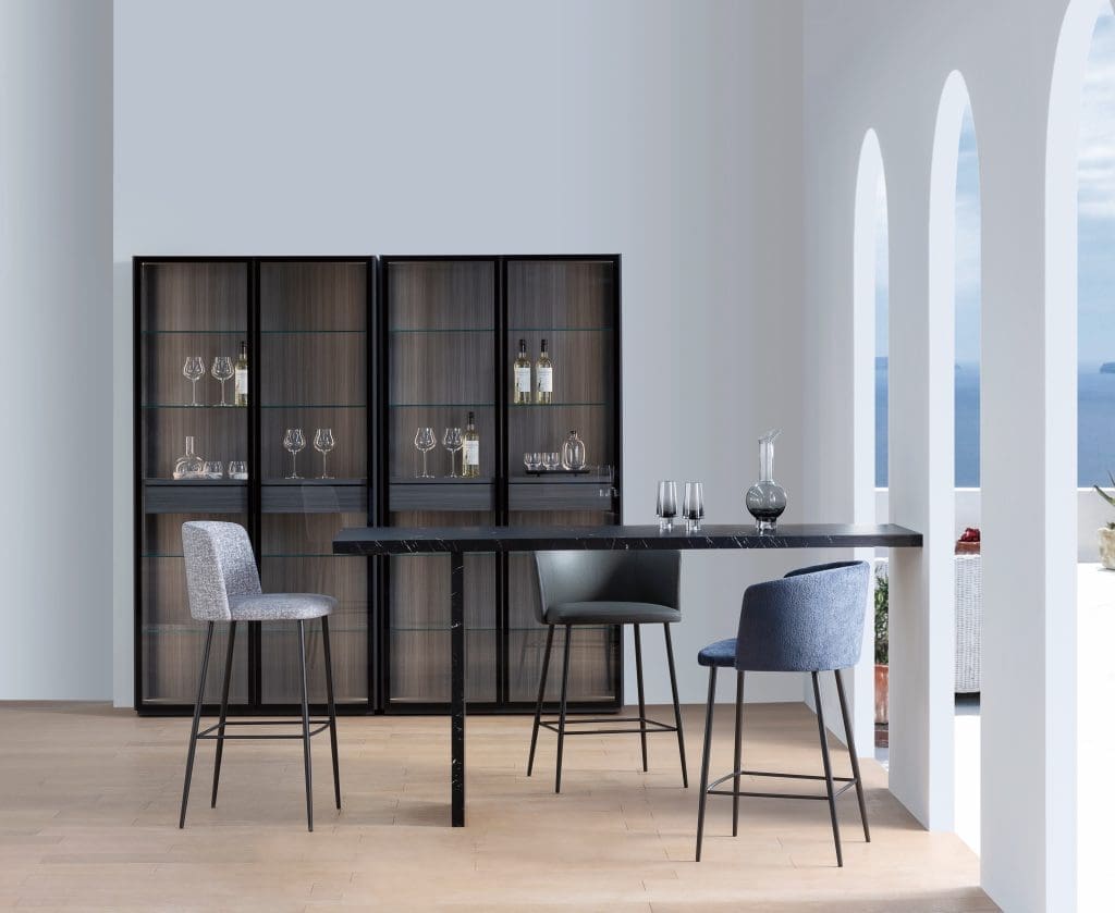 Content Cabinet 04