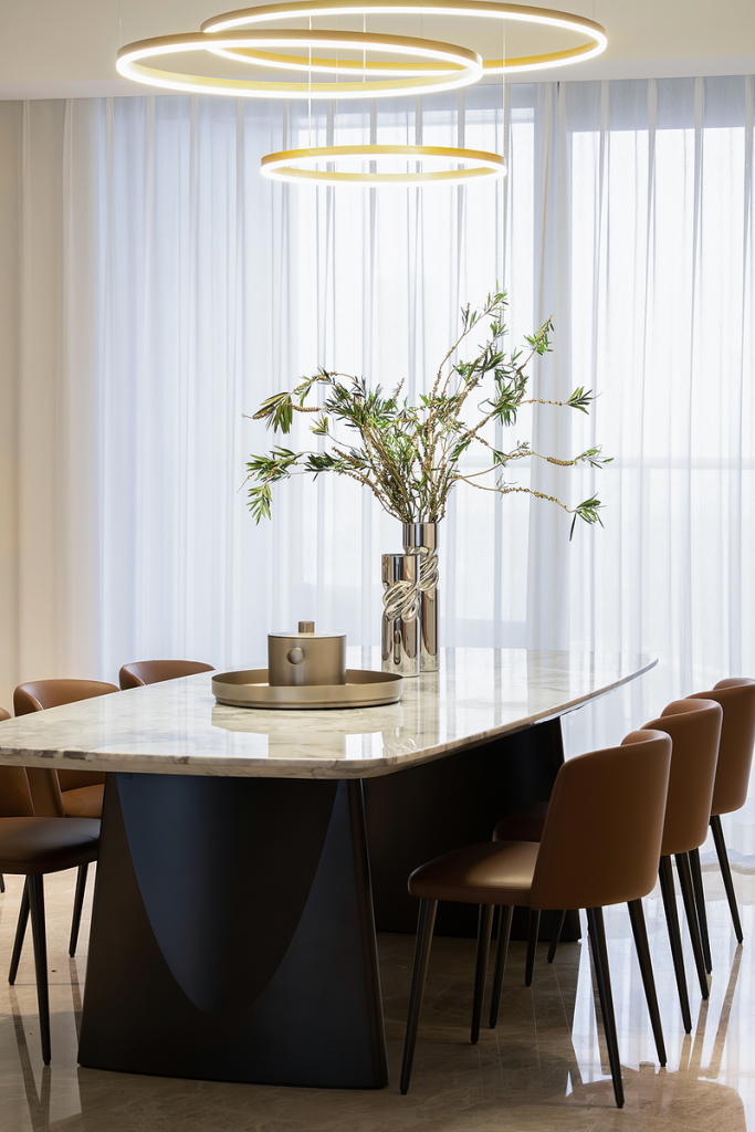 Olive Dining Table – FOUNTAIN
