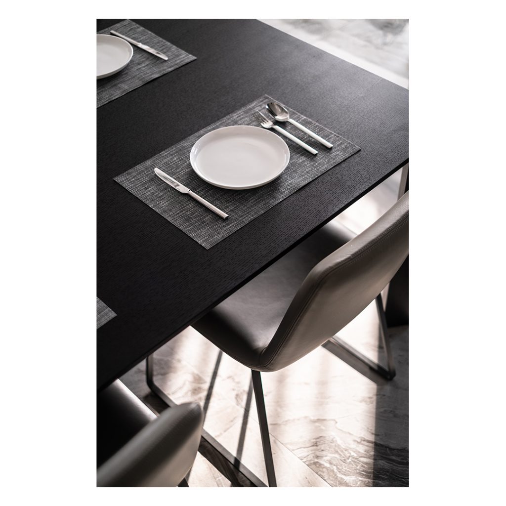 Waltz Plus Dining Chair – SHADOW