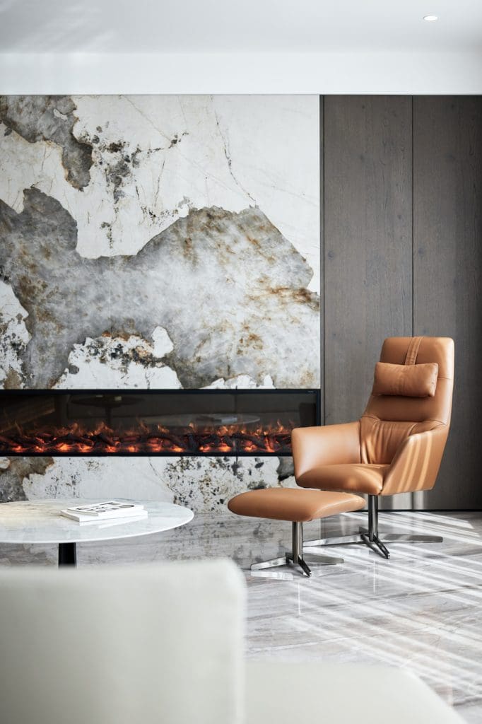 Vary bijzettafel – CARRARA MARBLE