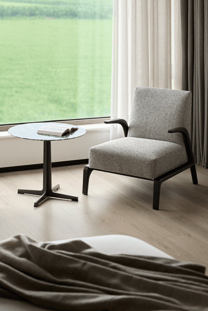 Table d'appoint Vary – CARRARA MARBLE