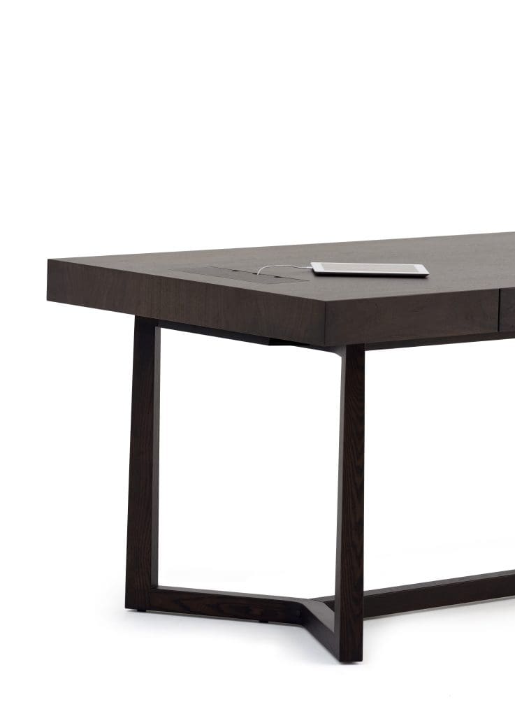 Bureau Vessel – GREY OAK