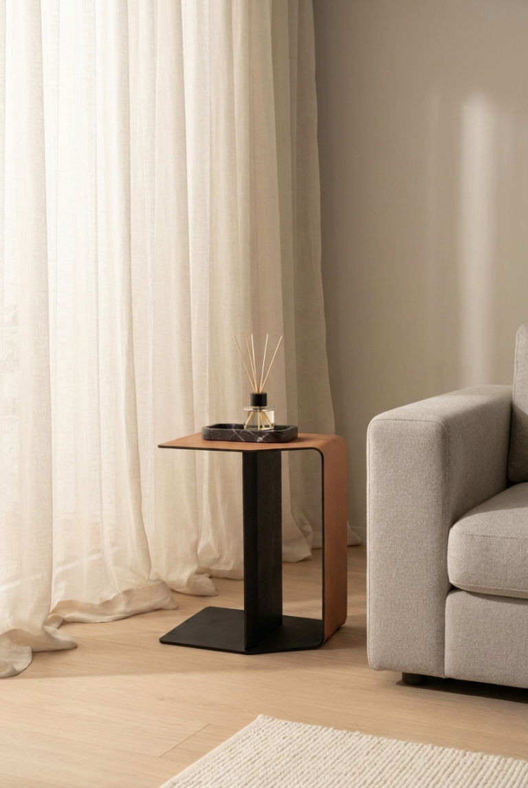 Slice side table